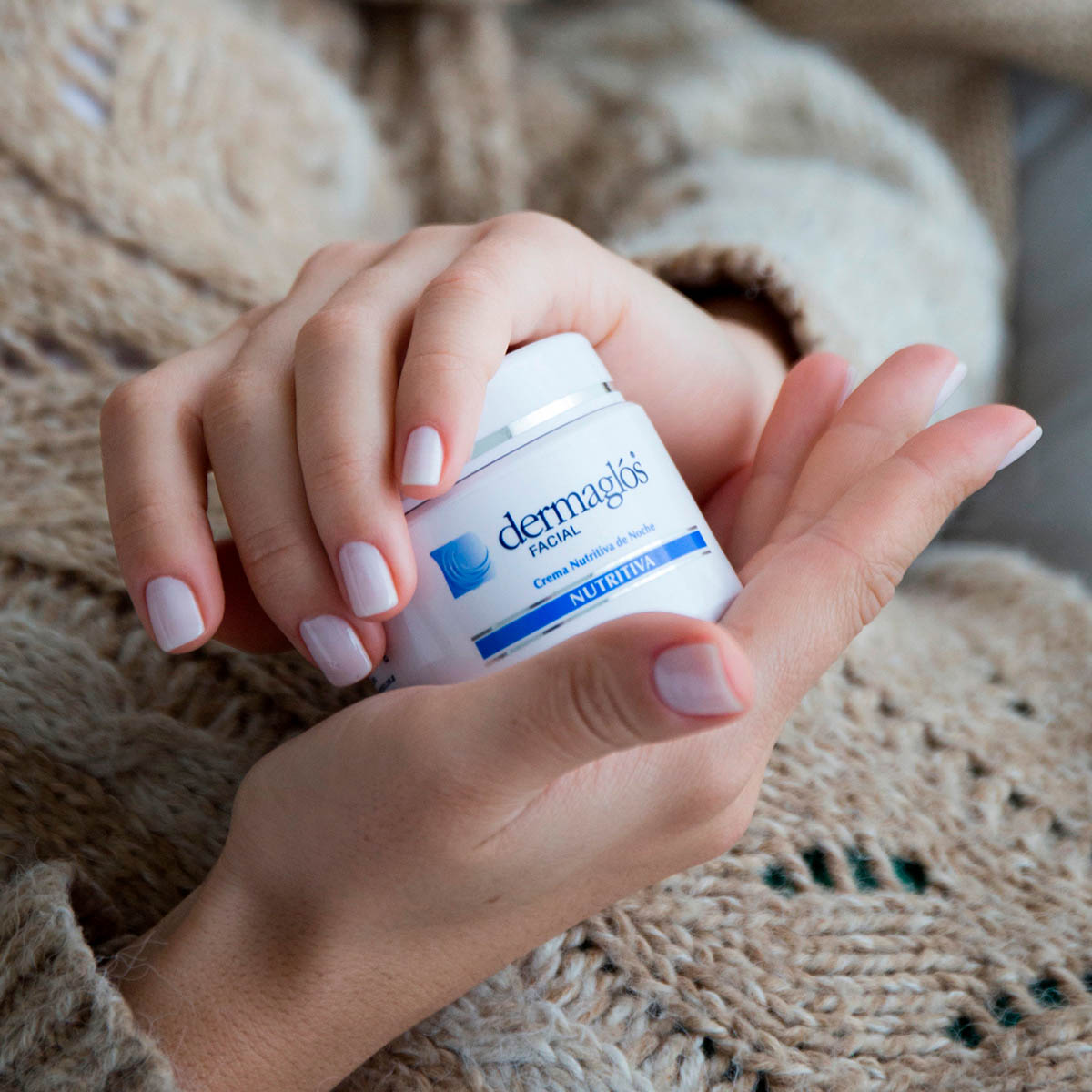 Dermagl&oacute;s Facial Crema Nutritiva de Noche Piel Equilibrada 70 g image number 2